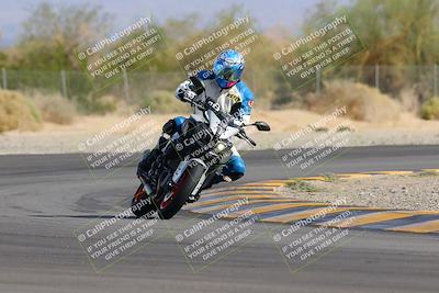 media/Nov-05-2022-SoCal Trackdays (Sat) [[f8d9b725ab]]/Turn 2 (1120am)/